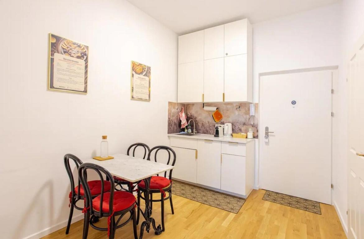 Gemuetliche Wohnung Nur 15 Minuten Ins Stadtzentrum Wien Exterior foto